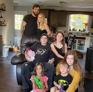 Meet your Posher, Aaron